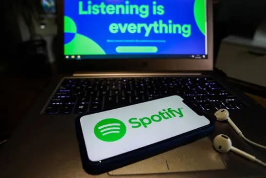 Spotify 3 亿付费之后：下一仗拼什么